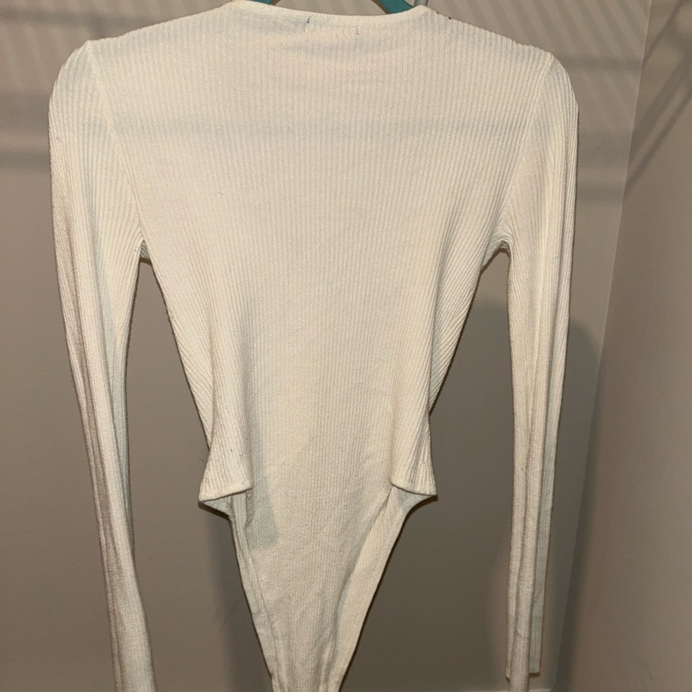Boohoo White Ribbed Bodysuit - Picture 2 of 2